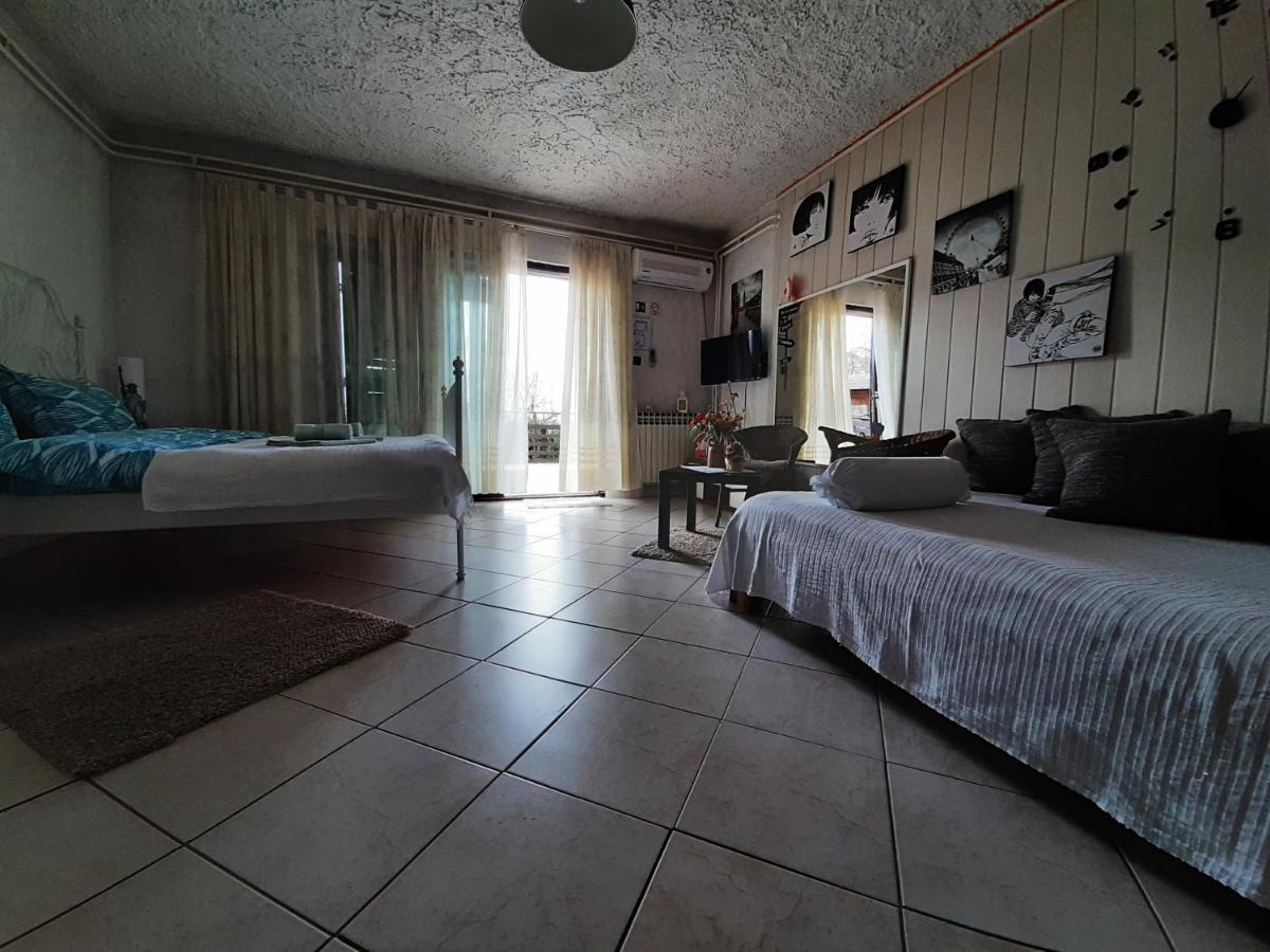 Studio Apartments Fancy 2 Рийека Екстериор снимка
