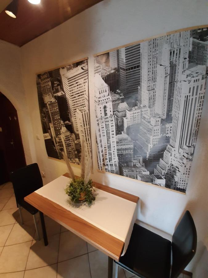 Studio Apartments Fancy 2 Рийека Екстериор снимка